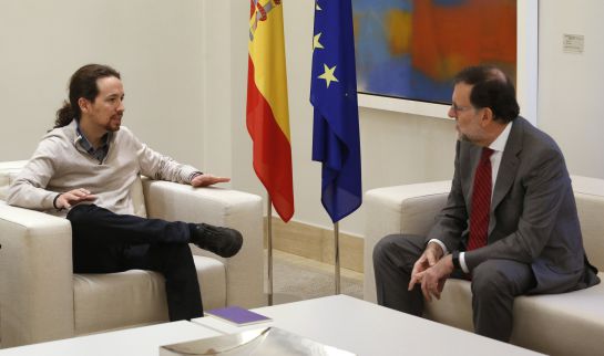 Spain's acting Prime Minister Mariano Rajoy (R) and Podemos (We Can) party leader Pablo Iglesias talk during their meeting at Moncloa Palace in Madrid, Spain, December 28, 2015. REUTERS/Juan Medina Spain's acting Prime Minister Mariano Rajoy (R) and Podemos (We Can) party leader Pablo Iglesias talk during their meeting at Moncloa Palace in Madrid, Spain, December 28, 2015. REUTERS/Juan Medina