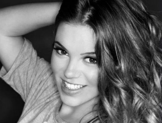 Imagen de María Isabel en su página oficial de Facebook. Imagen de María Isabel en su página oficial de Facebook.