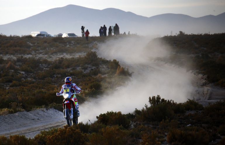 Barreda rueda durante la 6ª etapa del Dakar Barreda rueda durante la 6ª etapa del Dakar