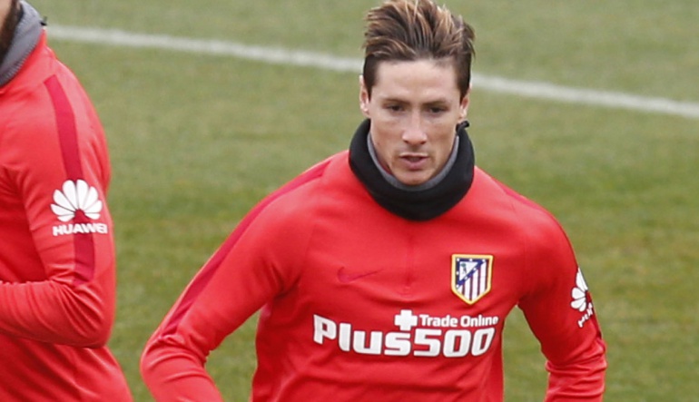 Fernando Torres durante un entrenamiento Fernando Torres durante un entrenamiento