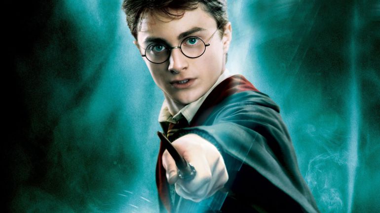 Varias películas, una obra de teatro y ¡hasta un hotel! La saga de Harry Potter va mucho más allá de la literatura Varias películas, una obra de teatro y ¡hasta un hotel! La saga de Harry Potter va mucho más allá de la literatura