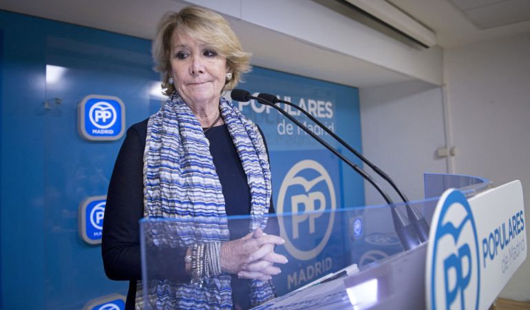La presidenta del PP de Madrid, Esperanza Aguirre, en la comparecencia en la que anunción su dimisión en 2016 La presidenta del PP de Madrid, Esperanza Aguirre, en la comparecencia en la que anunción su dimisión en 2016