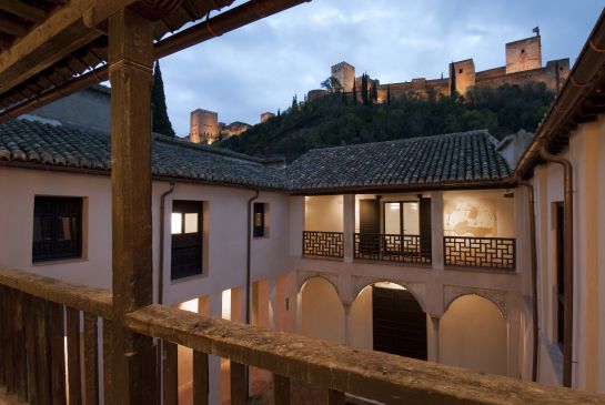 La Alhambra, vista desde la Casa de Zafra La Alhambra, vista desde la Casa de Zafra