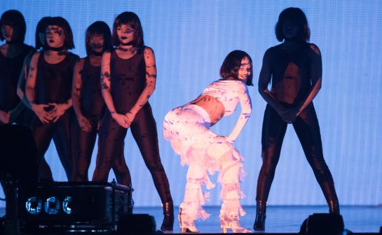 Rihanna, durante su actuación Rihanna, durante su actuación
