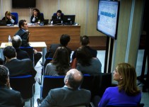 La infanta Cristina marca distancias