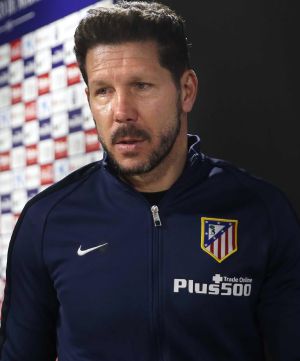 Simeone, entrando en sala de prensa Simeone, entrando en sala de prensa