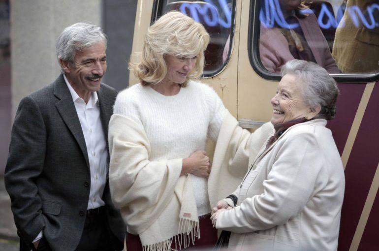 Antonio (Imanol Arias), Mercedes (Ana Duato) y Herminia (María Galiana) en 'Cuéntame' Antonio (Imanol Arias), Mercedes (Ana Duato) y Herminia (María Galiana) en 'Cuéntame'