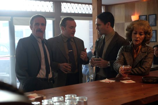 Los periodistas de El Caso se relajan en un bar cercano a la redacción Los periodistas de El Caso se relajan en un bar cercano a la redacción