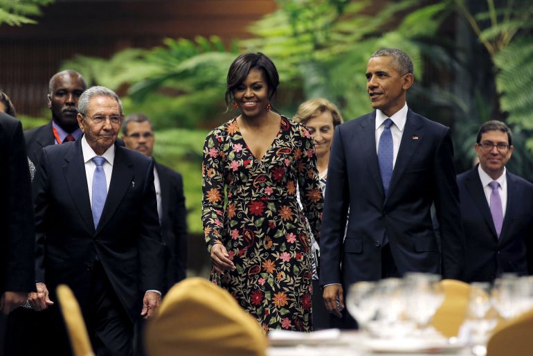 El presidente de EE UU, Barack Obama, llegando con su mujer a la cena ofrecida por Raúl Castro en La Habana. El presidente de EE UU, Barack Obama, llegando con su mujer a la cena ofrecida por Raúl Castro en La Habana.