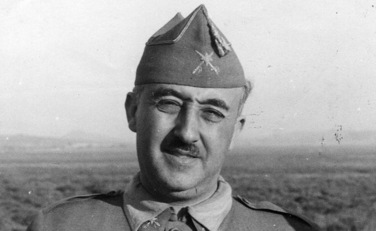¿Sabías que fue Franco quien dio pie a la tradición de servir paella los jueves? ¿Sabías que fue Franco quien dio pie a la tradición de servir paella los jueves?