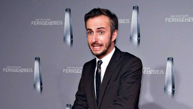 Jan Böhmerman, el cómico autor de un "poema injurioso" contra Erdogan. Jan Böhmerman, el cómico autor de un "poema injurioso" contra Erdogan.