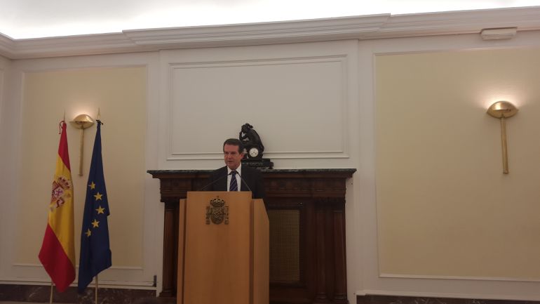 El presidente de la FEMP, Abel Caballero, durante la rueda de prensa. El presidente de la FEMP, Abel Caballero, durante la rueda de prensa.
