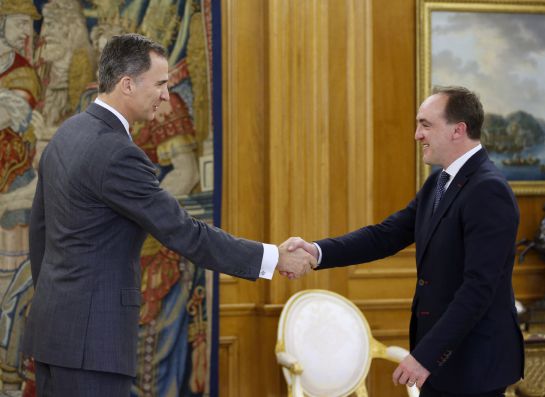 El rey Felipe VI recibe al recién reelegido presidente de UPN, Javier Esparza El rey Felipe VI recibe al recién reelegido presidente de UPN, Javier Esparza