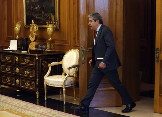 El portavoz de Democràcia i Llibertat (DiL) en el Congreso, Francesc Homs, a su llegada al Palacio de la Zarzuela El portavoz de Democràcia i Llibertat (DiL) en el Congreso, Francesc Homs, a su llegada al Palacio de la Zarzuela