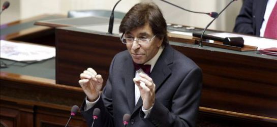 Di Rupo,conseguidor de un acuerdo de gobierno para Bélgica en 2010. Di Rupo,conseguidor de un acuerdo de gobierno para Bélgica en 2010.