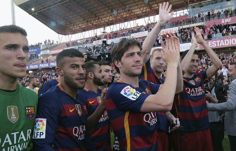 Los jugadores del Barcelona celebran el título de Liga. Los jugadores del Barcelona celebran el título de Liga.