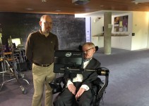 Stephen Hawking: Uno tiene que concentrarse en lo que puede hacer