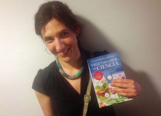 "Mi consejo para los que aseguráis que no podéis ser vegetarianos porque necesitáis carne roja para no morir de anemia y que así os lo ha aconsejado el médico es que cambiés de médico". "Mi consejo para los que aseguráis que no podéis ser vegetarianos porque necesitáis carne roja para no morir de anemia y que así os lo ha aconsejado el médico es que cambiés de médico".