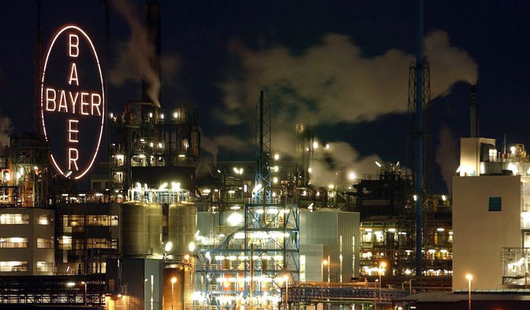 Fábrica de Bayer en la ciudad de Leverkusen (Alemania). Fábrica de Bayer en la ciudad de Leverkusen (Alemania).