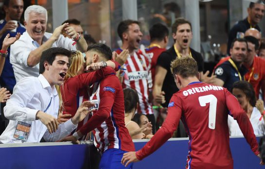 El belga Carrasco celebra su tanto, el que supuso el 1-1 en la final de Milán. El belga Carrasco celebra su tanto, el que supuso el 1-1 en la final de Milán.