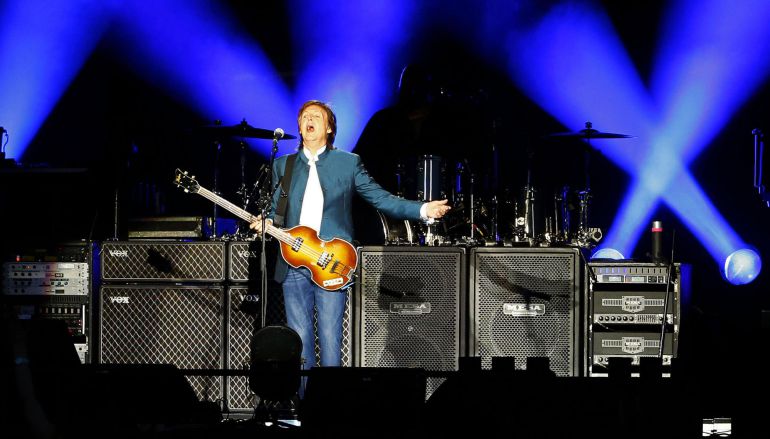 El brit&aacute;nico Paul McCartney, durante el concierto en el estadio Vicente Calder&oacute;n.