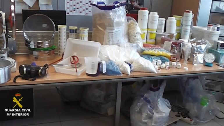 El laboratorio clandestino carecía de las mínimas condiciones de salubridad El laboratorio clandestino carecía de las mínimas condiciones de salubridad