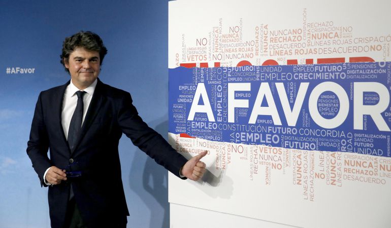 El director de campaña del Partido Popular, Jorge Moragas, durante la rueda de prensa ofrecida hoy en la sede del partido, en Madrid, para presentar el plan de la formación para la carrera electoral del 26J El director de campaña del Partido Popular, Jorge Moragas, durante la rueda de prensa ofrecida hoy en la sede del partido, en Madrid, para presentar el plan de la formación para la carrera electoral del 26J