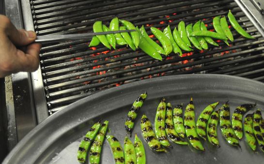 Cualquier producto puede cocinarse a la brasa... Cualquier producto puede cocinarse a la brasa...