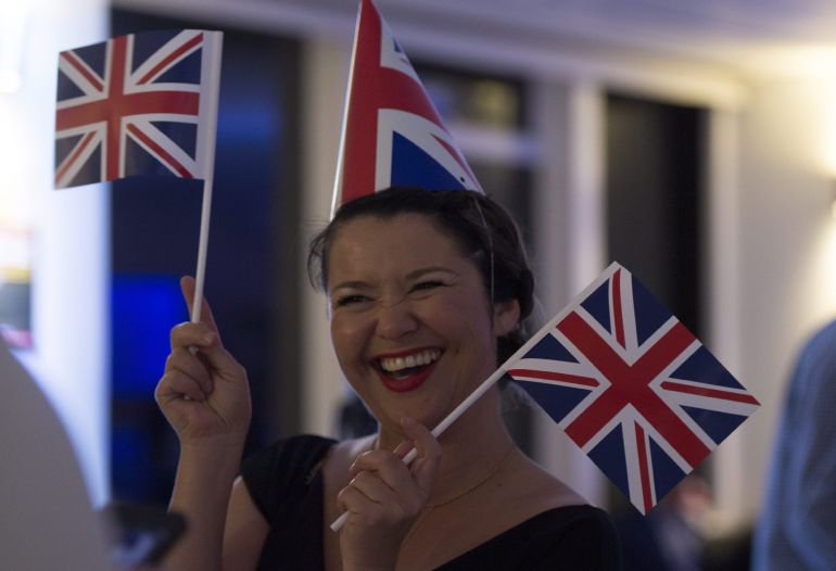 Una mujer asiste a un evento 'Leave.EU Referendum Party' en Londres Una mujer asiste a un evento 'Leave.EU Referendum Party' en Londres