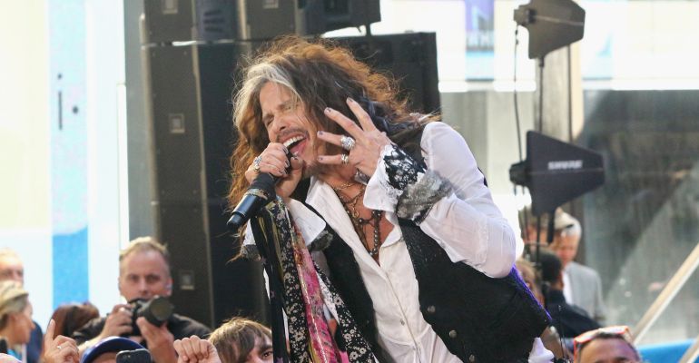 Steven Tyler, vocalista del grupo estadounidense Aerosmith confirma la separación de la banda. Steven Tyler, vocalista del grupo estadounidense Aerosmith confirma la separación de la banda.