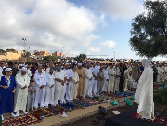 Los musulmanes celebran su festividad de 'Aid El Fitr' o fiesta del desayuno Los musulmanes celebran su festividad de 'Aid El Fitr' o fiesta del desayuno