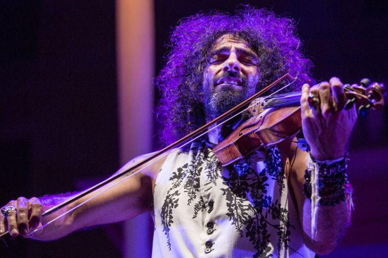 Ara Malikian durante su actuación en el Festival Jardines de Pedralbes, el pasado 30 de junio. Ara Malikian durante su actuación en el Festival Jardines de Pedralbes, el pasado 30 de junio.