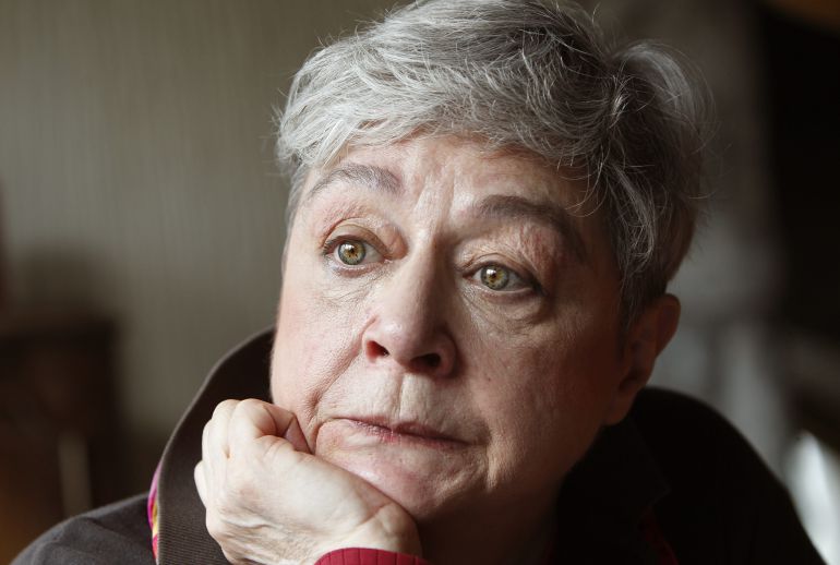 La actriz y escritora Emma Cohen en un momento de su entrevista con Efe con motivo de la publicación de su último libro, 'Ese vago resplasdor' en 2011 La actriz y escritora Emma Cohen en un momento de su entrevista con Efe con motivo de la publicación de su último libro, 'Ese vago resplasdor' en 2011