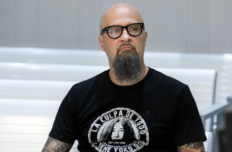 El cantante de Def con Dos, César Augusto Montaña, durante el juicio celebrado en la Audiencia Nacional. El cantante de Def con Dos, César Augusto Montaña, durante el juicio celebrado en la Audiencia Nacional.