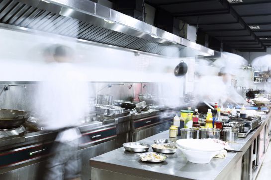 Los chefs mediáticos, con sus platos increíbles, son solo una parte del negocio. Los chefs mediáticos, con sus platos increíbles, son solo una parte del negocio.