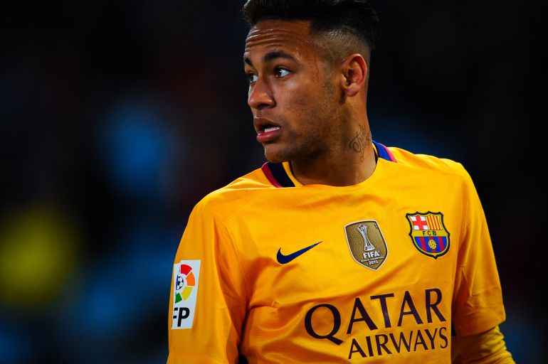 Neymar during a match with the Bar & ccedil; to