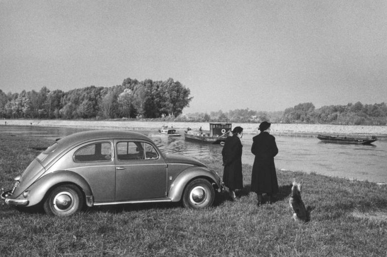 El círculo femenino de Inge Morath El círculo femenino de Inge Morath