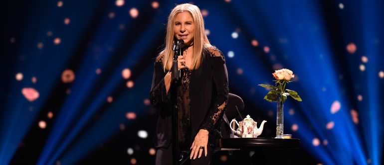 Barbra Streisand durante una reciente actuación en Nueva York Barbra Streisand durante una reciente actuación en Nueva York