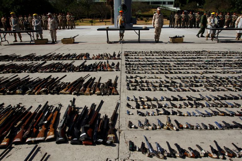 Armas incautadas al narcotráfico en Tijuana. Armas incautadas al narcotráfico en Tijuana.