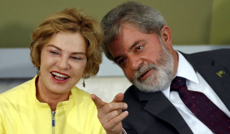 Lula da Silva junto a su esposa, Marisa Leticia Lula da Silva junto a su esposa, Marisa Leticia