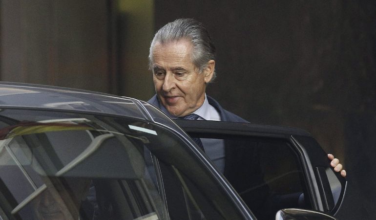 Miguel Blesa, a su salida de la Audiencia Nacional tras una declaración judicial. Miguel Blesa, a su salida de la Audiencia Nacional tras una declaración judicial.