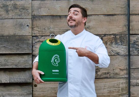 Jordi Roca recicla vidrio... ¿y tú? Jordi Roca recicla vidrio... ¿y tú?