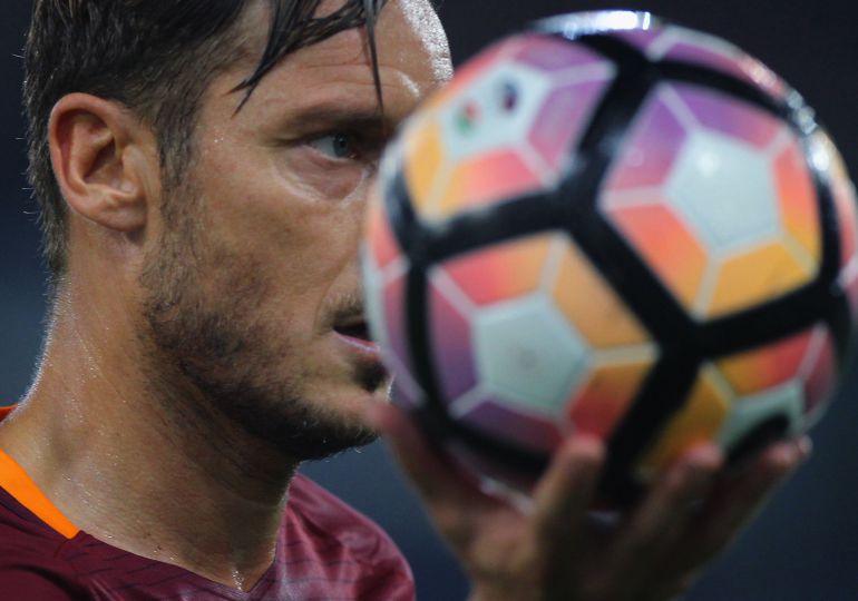 Totti, durante un partido con la Roma Totti, durante un partido con la Roma