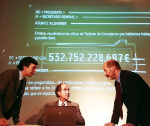 'Hazte banquero': Las 'tarjetas black' a escena: 'Hazte banquero': Las tarjetas black a escena 'Hazte banquero': Las 'tarjetas black' a escena: 'Hazte banquero': Las tarjetas black a escena