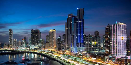 'En Panamá, Unimos al Mundo' recorre el país que lidera el crecimiento económico de América Latina 'En Panamá, Unimos al Mundo' recorre el país que lidera el crecimiento económico de América Latina