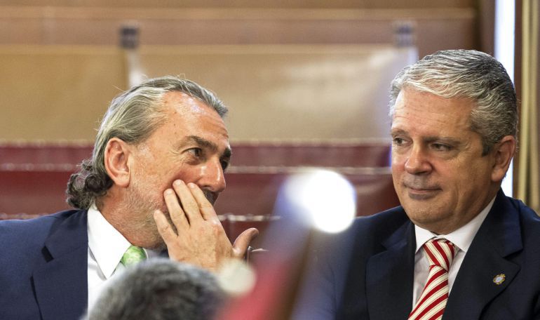 Francisco Correa y Pablo Crespo, en el juicio por los contratos del Gobierno valenciano con la trama Gürtel por la feria Fitur Francisco Correa y Pablo Crespo, en el juicio por los contratos del Gobierno valenciano con la trama Gürtel por la feria Fitur
