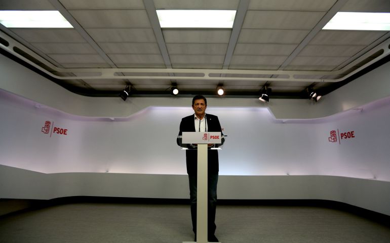 Javier Fernández, el presidente de la comisión gestora del PSOE Javier Fernández, el presidente de la comisión gestora del PSOE