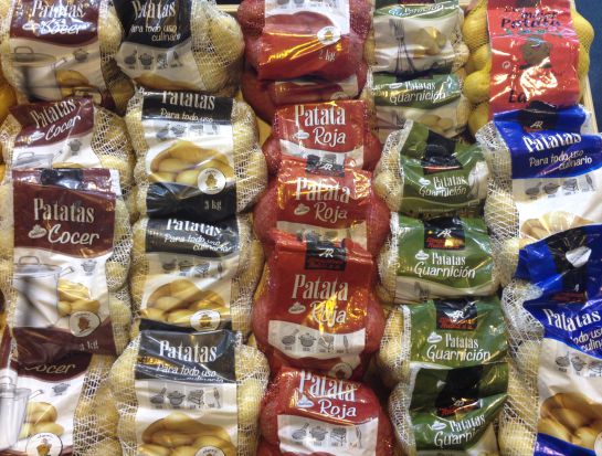 Muestras de patatas de Almacenes Rubio, en Fruit Attraction. Muestras de patatas de Almacenes Rubio, en Fruit Attraction.