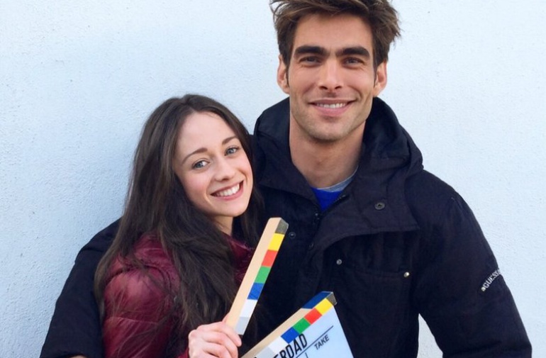 Elena Rivera y Jon Kortajarena en el set de 'La verdad' Elena Rivera y Jon Kortajarena en el set de 'La verdad'