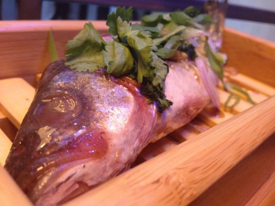Lubina estilo tamsui del norte de Taiwan (Boca Madrid). Lubina estilo tamsui del norte de Taiwan (Boca Madrid).